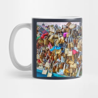 Padlocks On lovelock Bridge, Bakewell, England Mug